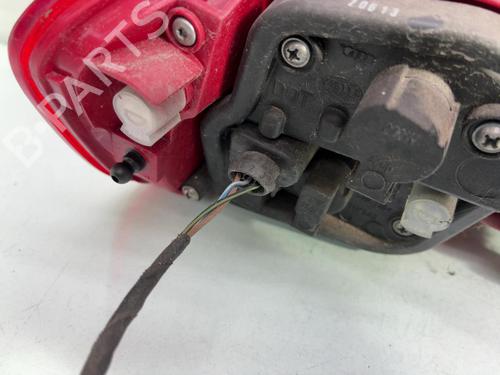 right-taillight-audi-a4-b8-8k2-2007-2008-2009-2010-2011-2012-2013-2014-2015-2016-2017-39984517 main image