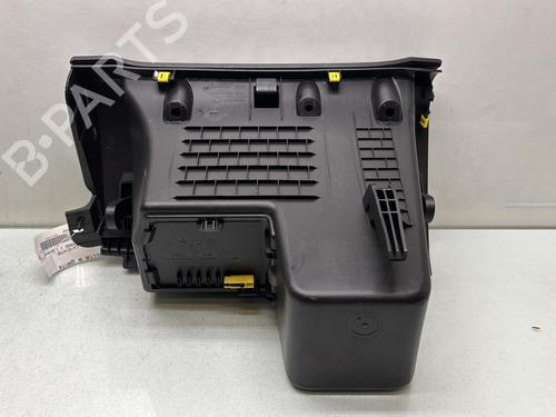 Used Glove box Glove box RENAULT TWINGO III (BCM_, BCA_) 1.0 SCe 75 (73 hp) 32682162 32682162