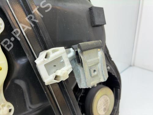 Used Front right window mechanism Front right window mechanism VW GOLF IV (1J1) 1.4 16V (75 hp) 40066748 40066748