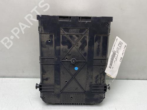 Fuse box PEUGEOT 308 II (LB_, LP_, LW_, LH_, L3_) 1.6 HDi / BlueHDi 115 | BP31205590E1