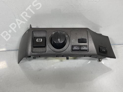 Used Headlight switch Headlight switch BMW 7 (E65, E66, E67) 740 d (258 hp) 20021254 20021254