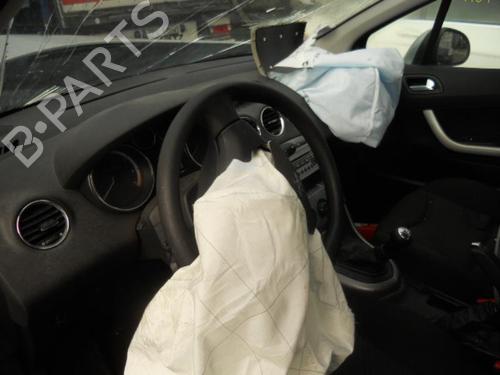 Used Parts PEUGEOT 308 I (4A_, 4C_) 1.4 16V 1814147