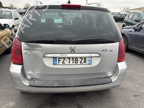 Fuse box PEUGEOT 307 Break (3E) 2.0 HDi 135 | BP26296016E1 - Image 17
