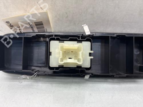 Used Right front window switch Right front window switch 39455063 39455063