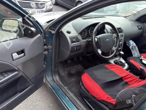 Wheel arch FORD MONDEO III Saloon (B4Y) 1.8 16V | BP31250961C56 