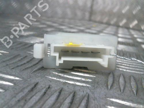 Used Heater resistor Heater resistor MERCEDES-BENZ A-CLASS (W168) A 170 CDI (168.009, 168.109) (95 hp) 20000060 20000060