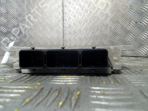 Used Engine control unit (ECU) PEUGEOT 307 CC (3B) 2.0 16V (136 hp) 21196436