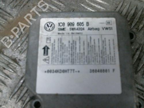 Airbag styreenhed VW PASSAT B5.5 (3B3) 1.9 TDI (130 hp) 20029752