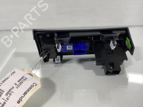 Used Headlight switch Headlight switch PEUGEOT 3008 II SUV (MC_, MR_, MJ_, M4_) 1.5 BlueHDi 130 (131 hp) 19993600 19993600
