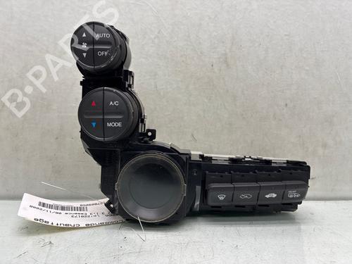 Used Climate control Climate control HONDA JAZZ III (GE_, GG_, GP_, ZA_) 1.3 i (GE6, GG3, GG6) (100 hp) 36682607 36682607