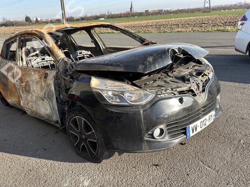 Right daytime light RENAULT CLIO IV (BH_) 1.5 dCi 90 | BP32083890C103 