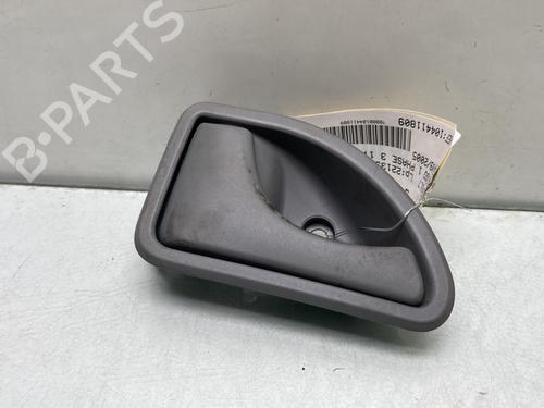 Used Front left interior door handle RENAULT TWINGO I (C06_) 1.2 (C066, C068) (58 hp) 29995754