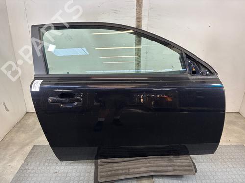 Used Right front door Right front door 37225807 37225807