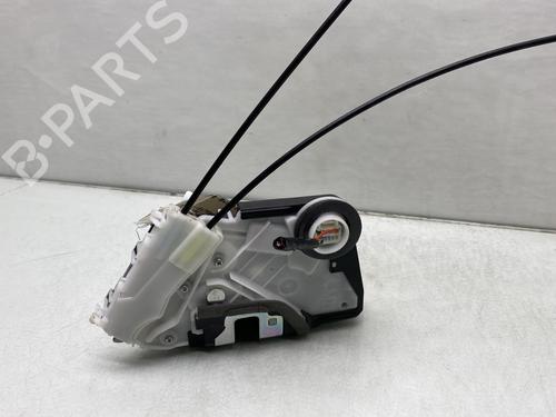 Front right lock TOYOTA YARIS (_P13_) 1.5 Hybrid (NHP130_, NHP130) | BP21005180C97 