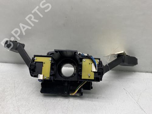 Used Steering column stalk Steering column stalk SKODA OCTAVIA III (5E3, NL3, NR3) 1.5 TSI (150 hp) 25768972 25768972