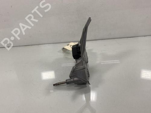 Used Rear wiper motor TOYOTA YARIS (_P13_) 1.0 (KSP130_, KSP130) (69 hp) 19958686