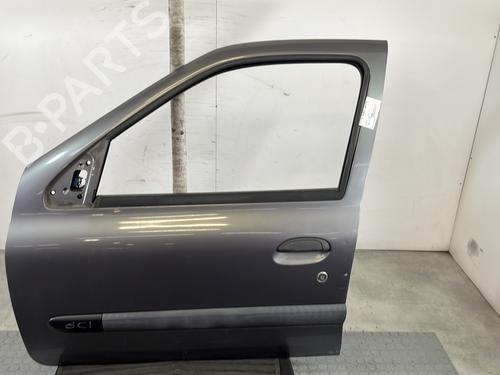 Porta frente esquerda RENAULT CLIO II (BB_, CB_) 1.5 dCi (B/CB07) (65 hp) 30887930