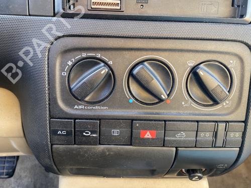 Left sun visor VW GOLF IV Cabriolet (1E7) 1.9 TDI | BP29286804I1 