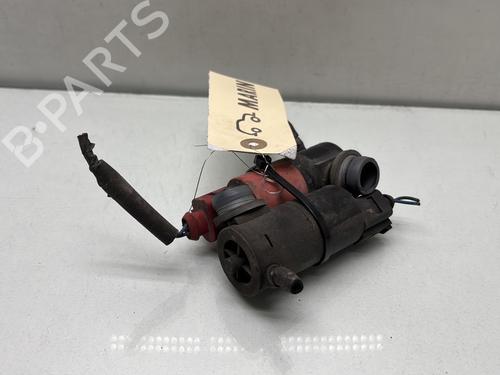 Washer pump TOYOTA YARIS (_P9_) 1.3 VVT-i (SCP90_, SCP90R) | BP29141749E24