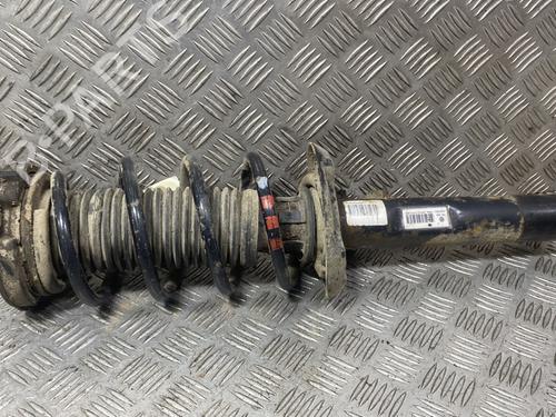 Used Right front shock absorber VW GOLF VI (5K1) 2.0 TDI (110 hp) 26236618