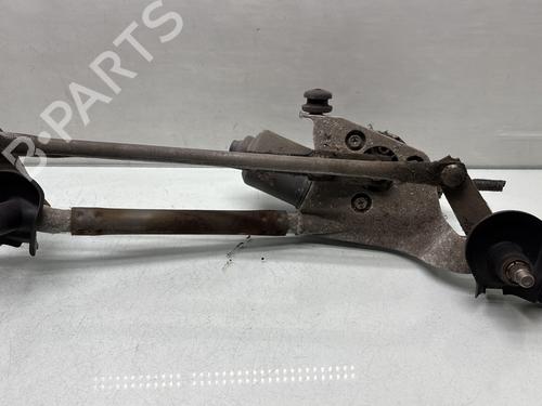 Used Front wiper motor TOYOTA YARIS (_P9_) 1.0 VVT-i (KSP90_, KSP90R) (69 hp) 32391572