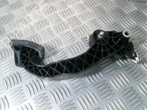 Clutch pedal PEUGEOT 2008 I (CU_) 1.2 THP 110 / PureTech 110 | BP20009796I13