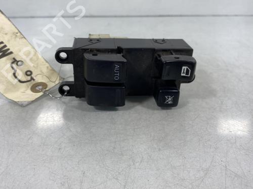 Left front window switch NISSAN ALMERA II Hatchback (N16) 1.5 | BP19975061I27 - Image 3