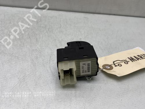 Used Right rear window switch Right rear window switch RENAULT KOLEOS I (HY_) 2.0 dCi (HY0K) (150 hp) 30464147 30464147