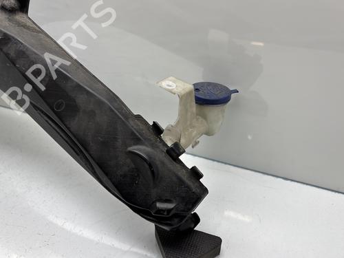 Used Windscreen washer tank Windscreen washer tank PEUGEOT 308 II (LB_, LP_, LW_, LH_, L3_) 1.2 THP 110 (110 hp) 32125836 32125836