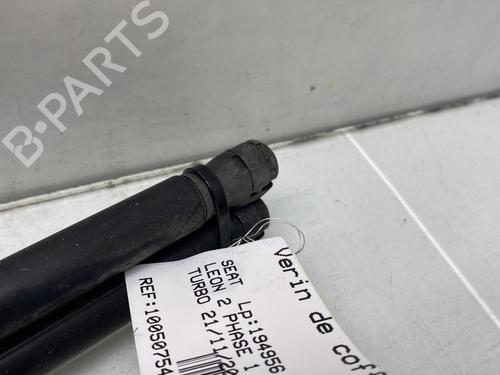 Tailgate lift support SEAT LEON (1P1) 2.0 TDI | BP24427785C138 