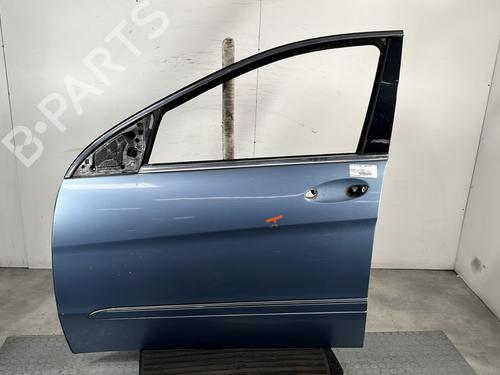 left-front-door-mercedes-benz-r-class-w251-v251-2005-2006-2007-2008-2009-2010-2011-2012-2013-2014-2015-2016-2017-32192555 main image