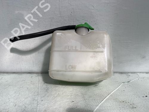 Ekspansjonstank Ekspansjonstank SUZUKI SWIFT IV (FZ, NZ) 1.2 (AZH412, ZC72S) (94 hp) 34183211 34183211