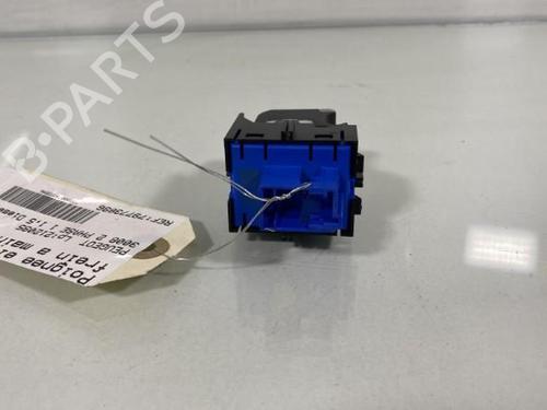 Switch PEUGEOT 3008 II SUV (MC_, MR_, MJ_, M4_) 1.5 BlueHDi 130 | BP19952855I30 