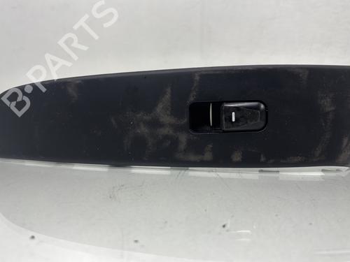 Used Right front window switch HYUNDAI ix35 (LM, EL, ELH) 1.7 CRDi (116 hp) 29841958