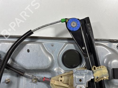Rudehejsemekanisme Højre foran VW POLO IV (9N_, 9A_) 1.4 TDI | BP29615455C23 