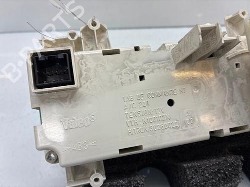 Used Climate control Climate control CITROËN XSARA Coupe (N0) 1.4 HDi (68 hp) 35987581 35987581