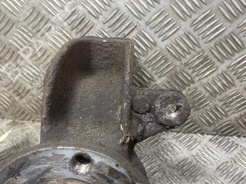 Used Right front steering knuckle Right front steering knuckle RENAULT SCÉNIC II (JM0/1_) 1.5 dCi (JM1E, JM16) (106 hp) 31212441 31212441