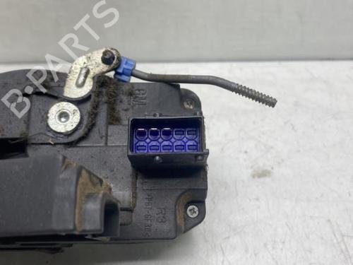 Used Front right lock OPEL VIVARO A Bus (X83) 1.9 DTI (F7, J7, A07) (101 hp) 19954028
