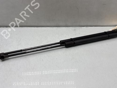 Used Tailgate lift support Tailgate lift support VW GOLF IV (1J1) 1.6 (100 hp) 31881190 31881190