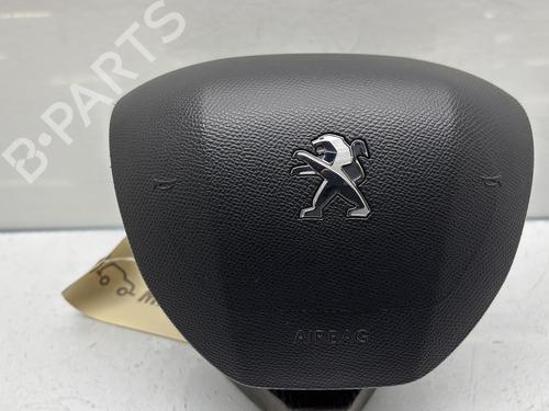 Used Driver airbag PEUGEOT 308 II (LB_, LP_, LW_, LH_, L3_) 1.2 THP 110 (110 hp) 32062836
