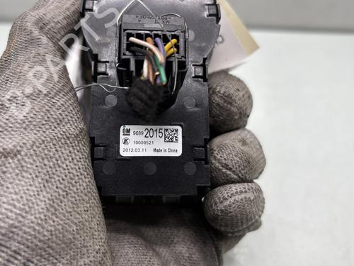 Used Headlight switch Headlight switch CHEVROLET AVEO Saloon (T300) 1.3 D (75 hp) 31310426 31310426