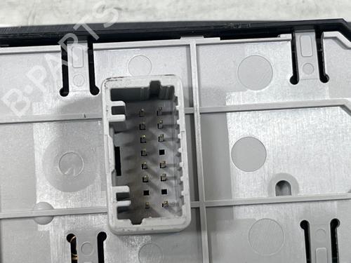 Left front window switch RENAULT MEGANE III Hatchback (BZ0/1_, B3_) 1.2 TCe (BZ16, BZ28) | BP36389085I27 - Image 4