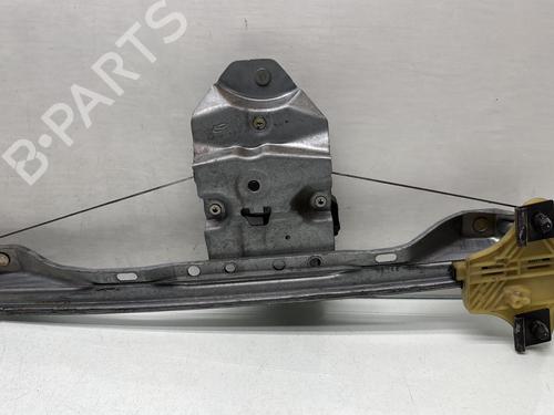 Used Front left window mechanism Front left window mechanism RENAULT TWINGO III (BCM_, BCA_) 1.0 SCe 70 (BCMB) (69 hp) 32413326 32413326