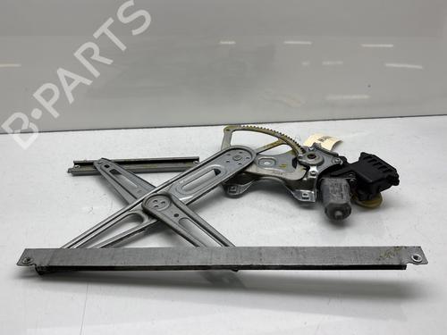 Lève-vitre avant gauche TOYOTA YARIS (_P9_) 1.3 VVT-i (SCP90_, SCP90R) | BP29939798C22