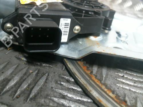 Used Front right window mechanism Front right window mechanism OPEL OMEGA B (V94) 2.5 DTI (F69, M69, P69) (150 hp) 20001573 20001573