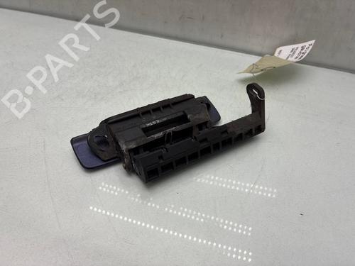 Used Front left exterior door handle Front left exterior door handle 37482802 37482802