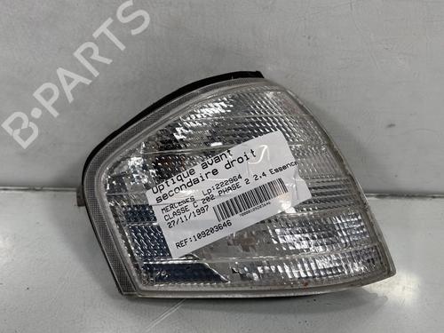 Used Right front indicator MERCEDES-BENZ C-CLASS (W202) C 240 (202.026) (170 hp) 29939389
