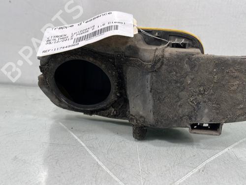 Used Fuel flap Fuel flap CITROËN BERLINGO Box Body/MPV (B9) 1.6 HDi / BlueHDi 75 (75 hp) 33742483 33742483