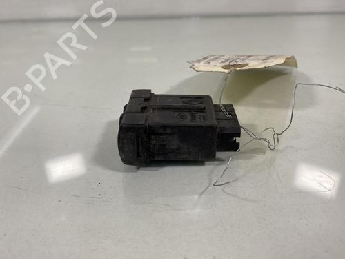 Used Left front window switch Left front window switch RENAULT MASTER II Platform/Chassis (ED/HD/UD) 2.5 dCi 120 (ED0M, ED0U, ED0W, ED4M, ED8M, ED8W, HD0M,... (115 hp) 20182459 20182459