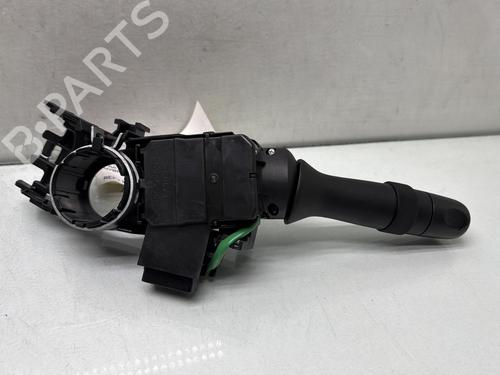 Switch TOYOTA YARIS (_P13_) 1.5 Hybrid (NHP130_, NHP130) | BP28704786I30